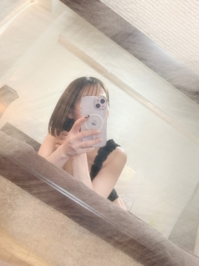 せつな　明日出勤いたします