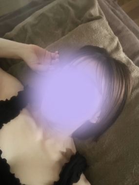 せつな　明日出勤致します