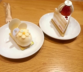 ひかる、18(火)12:00～です(^^)
