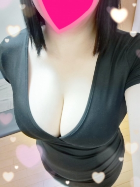 あけみです(*^^*)お礼と出勤( *・ω・)