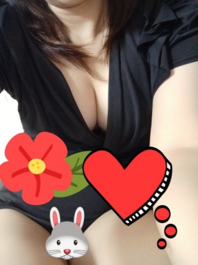 出勤してます(*ゝω・)ﾉ